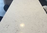 ความสว่างสูง Honed / Polished Cararra ควอตซ์สีขาวที่มนุษย์สร้างขึ้นสำหรับโต๊ะในครัว